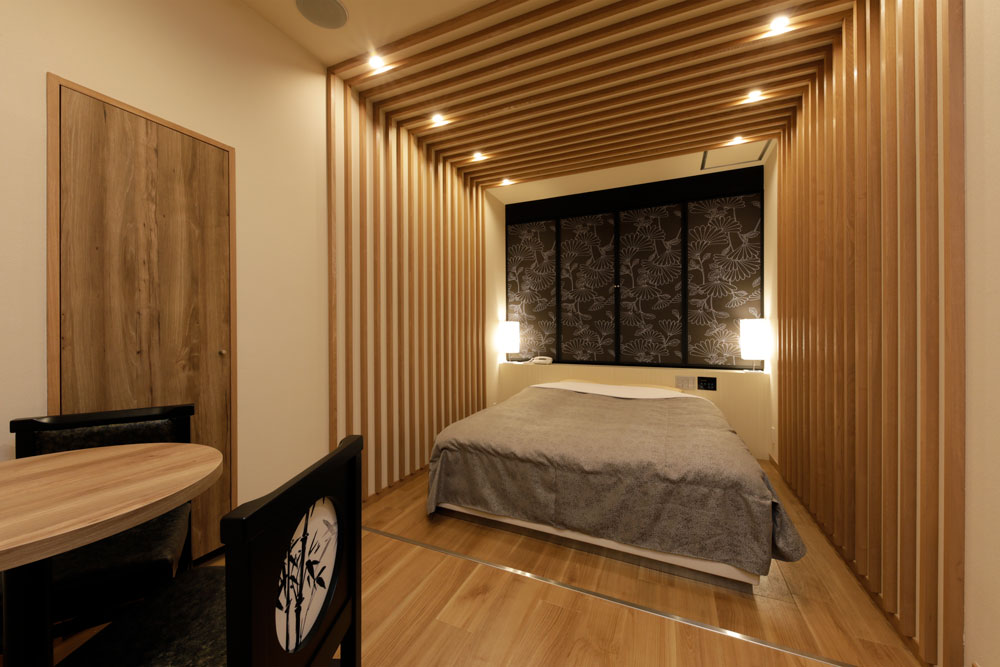 305部屋画像